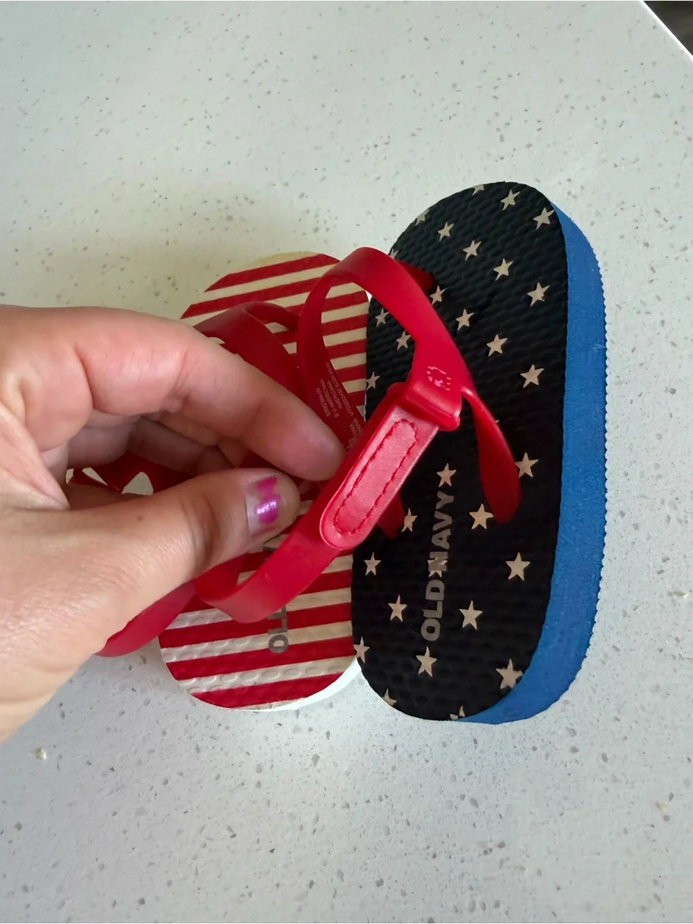 Old Navy Red Blue Patriotic Flip Sandals baby size 5 NWOT
